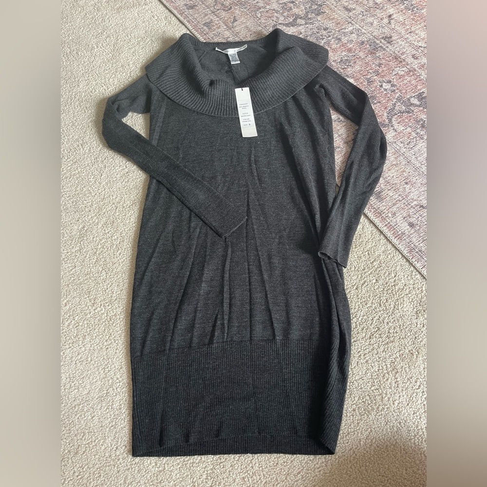 Diane Von Furstenberg Charcoal Gray Long-Sleeve Sweater Dress